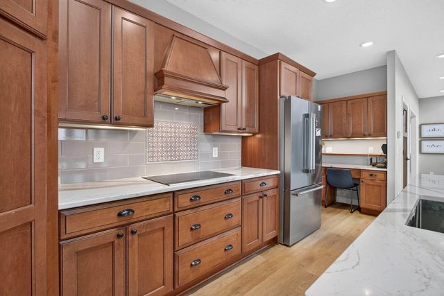 6219 Fillmore Street, Davenport, IA 52806