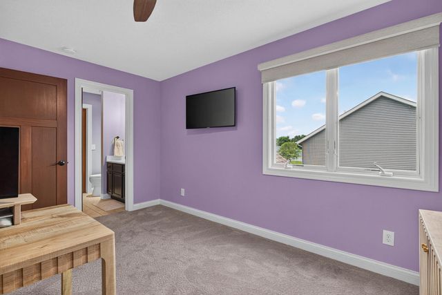 6219 Fillmore Street, Davenport, IA 52806