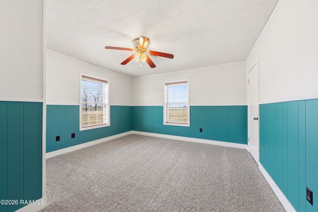 1221 Highway 104, Opelousas, LA 70570