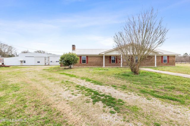1221 Highway 104, Opelousas, LA 70570