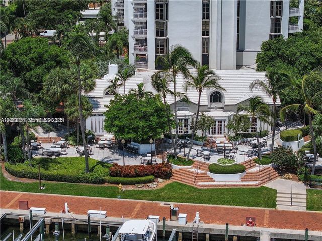 1000 Quayside Ter TS-10, Miami, FL 33138