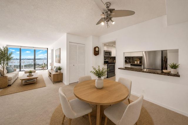 1000 Quayside Ter TS-10, Miami, FL 33138