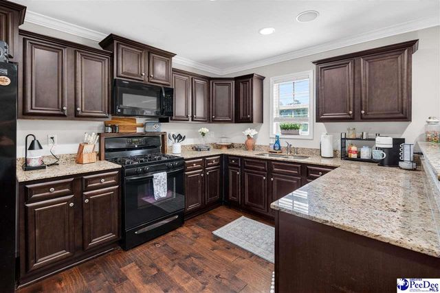 2219 Spicewood Dr, Florence, SC 29505