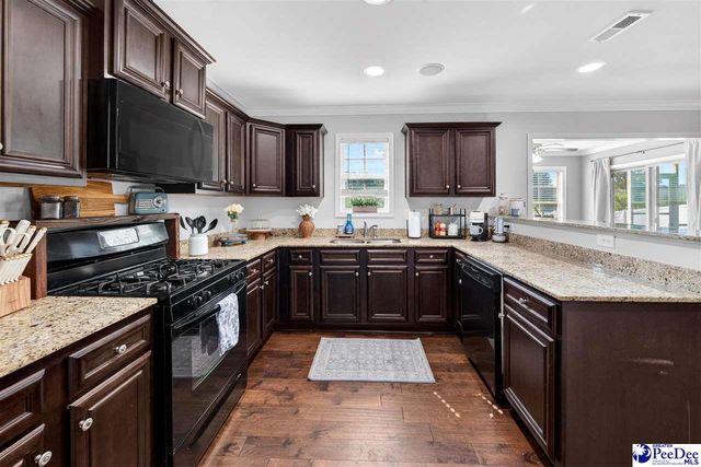 2219 Spicewood Dr, Florence, SC 29505
