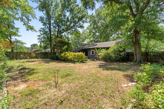 29 Cheyenne Rd., Myrtle Beach, SC 29588