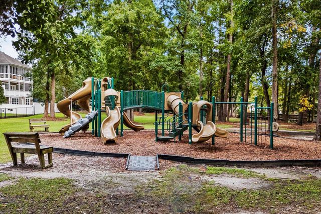 29 Cheyenne Rd., Myrtle Beach, SC 29588