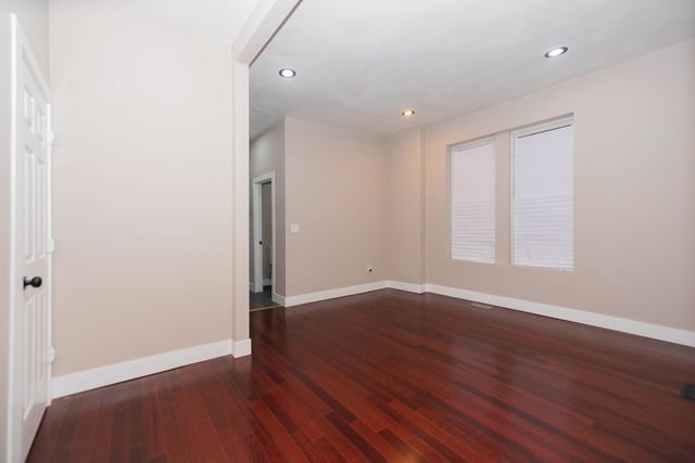 3902 W Fillmore Street, Chicago, IL 60624