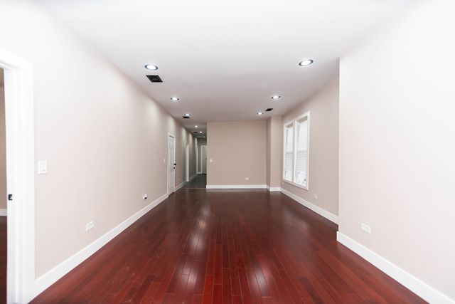 3902 W Fillmore Street, Chicago, IL 60624