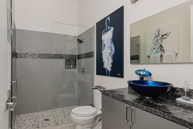 26240 Mcdonald Road, The Woodlands, TX 77380