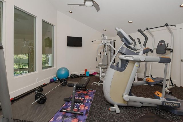 26240 Mcdonald Road, The Woodlands, TX 77380