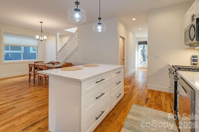 21 Orrinel Way, Asheville, NC 28806