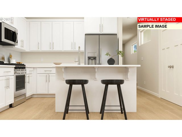 3062 Sw Linneman Dr, Gresham, OR 97080