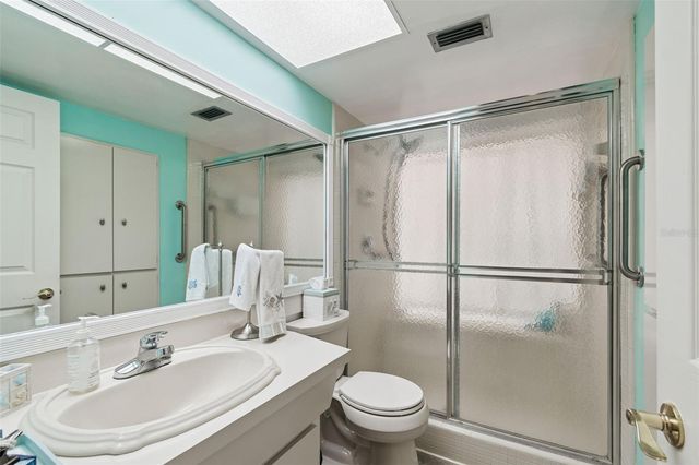 9026 GOLDEN HORSESHOE DRIVE, Seminole, FL 33777