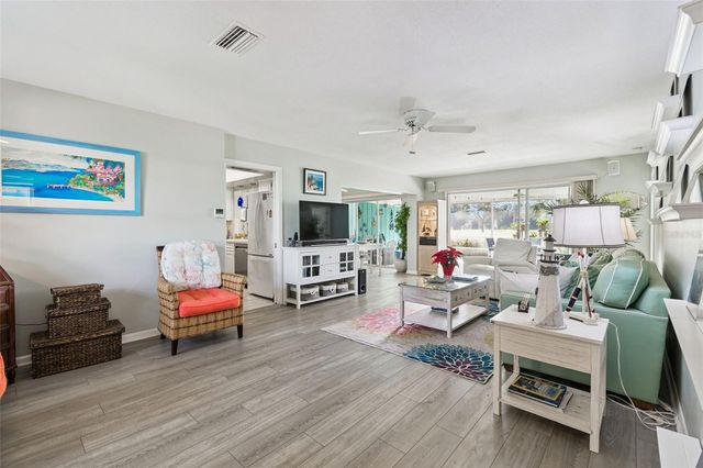 9026 GOLDEN HORSESHOE DRIVE, Seminole, FL 33777