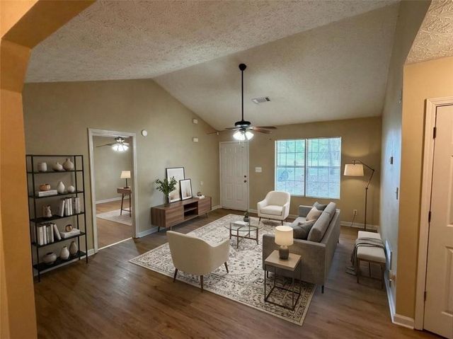 122 Oriole Drive, Jonesboro, GA 30238