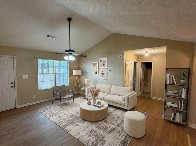 122 Oriole Drive, Jonesboro, GA 30238