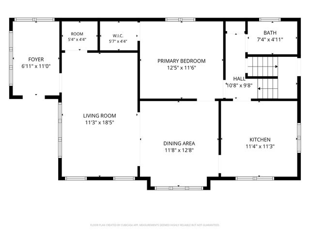 W57N512 Hilbert AVENUE, Cedarburg, WI 53012