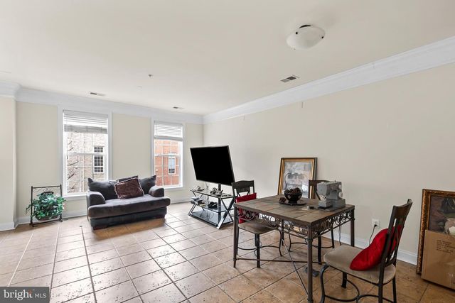 2218 MARGRAF CIR, Woodbridge, VA 22191