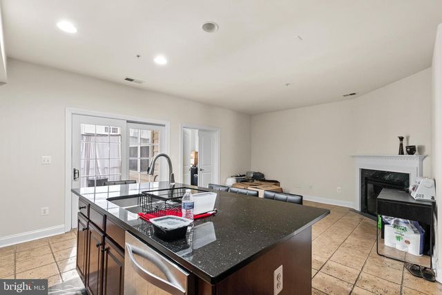 2218 MARGRAF CIR, Woodbridge, VA 22191