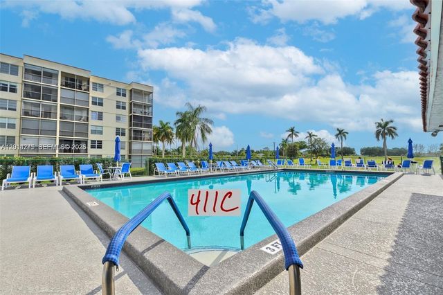 8900 Washington 411, Pembroke Pines, FL 33025
