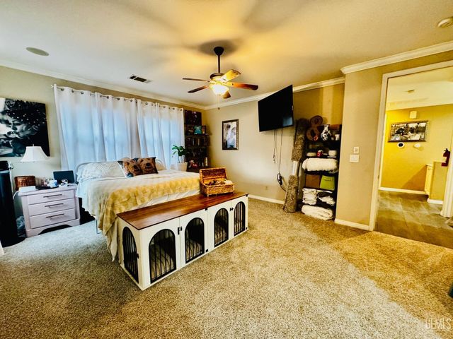11206 Baltra Way, Bakersfield, CA 93306