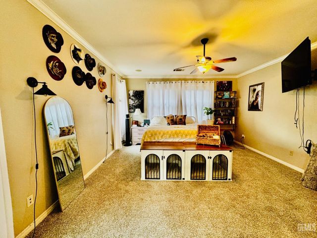 11206 Baltra Way, Bakersfield, CA 93306