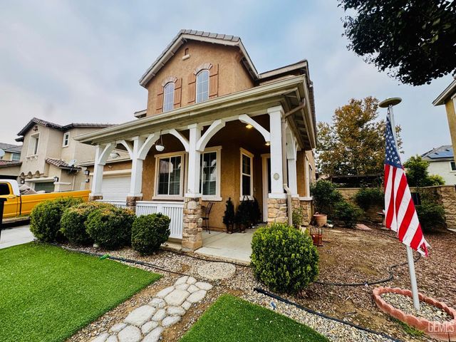 11206 Baltra Way, Bakersfield, CA 93306