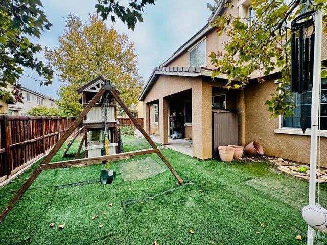 11206 Baltra Way, Bakersfield, CA 93306