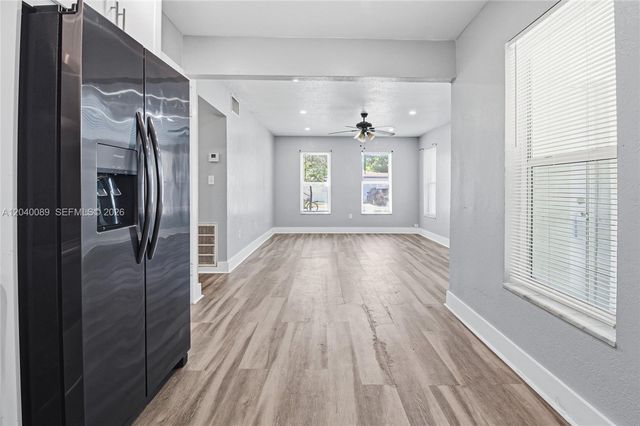 610 SW 2nd Ave 1, Dania Beach, FL 33004