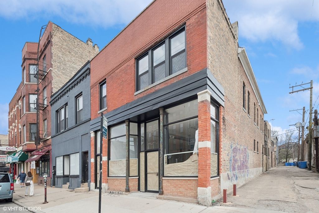 1114 W Grand Avenue 2F, Chicago, IL 60642