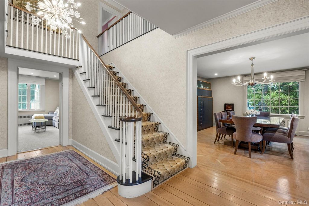 132 Overlook Road, New Rochelle, NY 10804 — photo 2