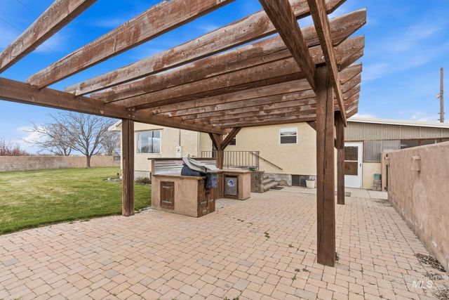 28656 Old Highway 30, Caldwell, ID 83607