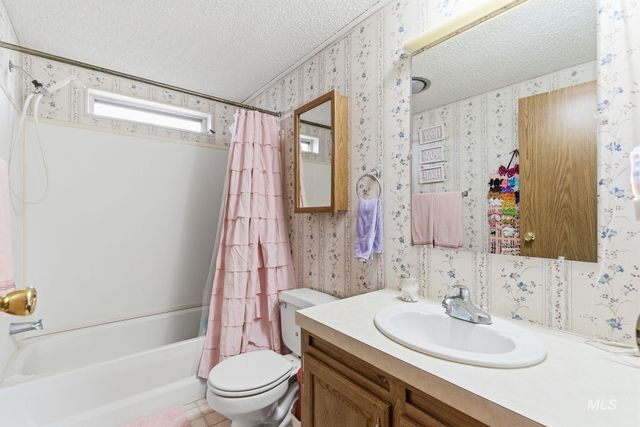 28656 Old Highway 30, Caldwell, ID 83607