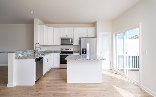 104 Colony AVE, Daleville, VA 24083