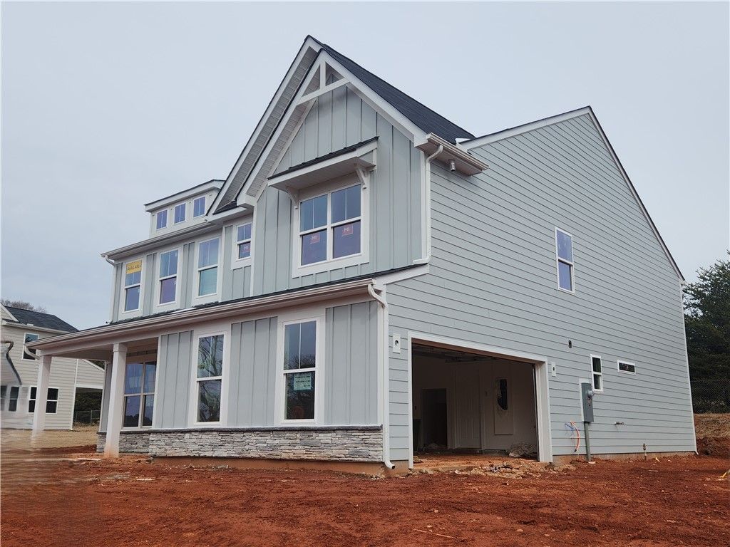 313 Old Shirley Road, Central, SC 29630