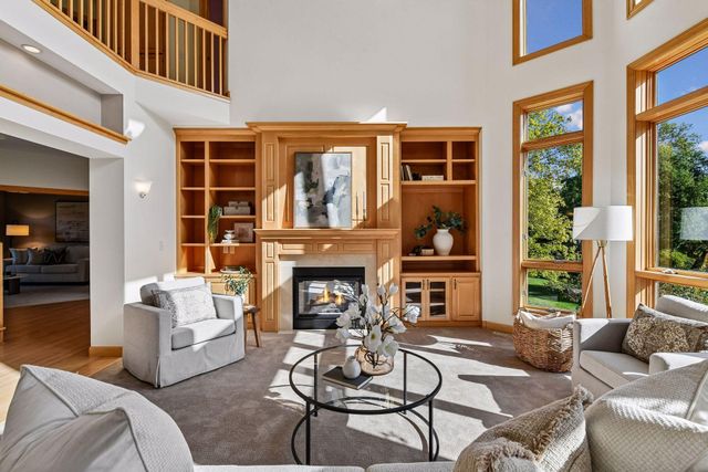 27035 Noble Road, Excelsior, MN 55331