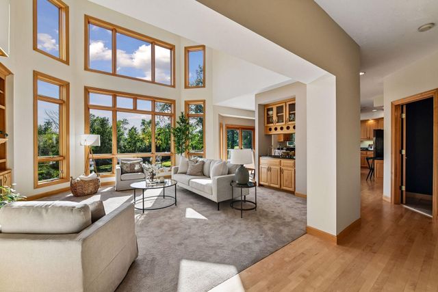 27035 Noble Road, Excelsior, MN 55331