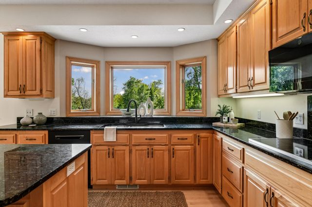 27035 Noble Road, Excelsior, MN 55331