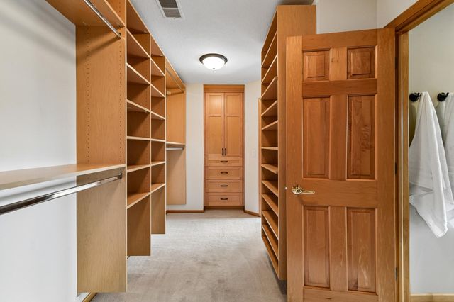 27035 Noble Road, Excelsior, MN 55331