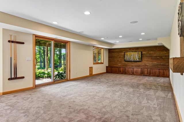 27035 Noble Road, Excelsior, MN 55331