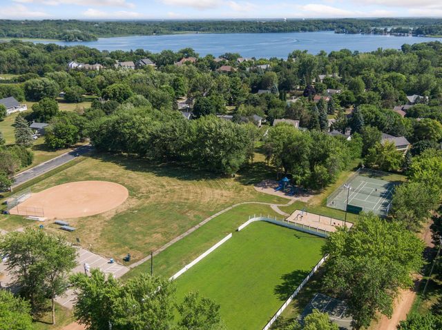 27035 Noble Road, Excelsior, MN 55331