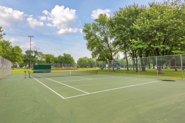 27035 Noble Road, Excelsior, MN 55331