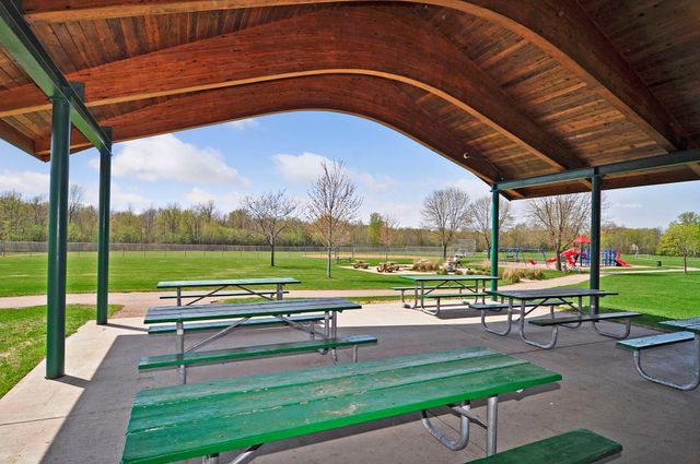 27035 Noble Road, Excelsior, MN 55331