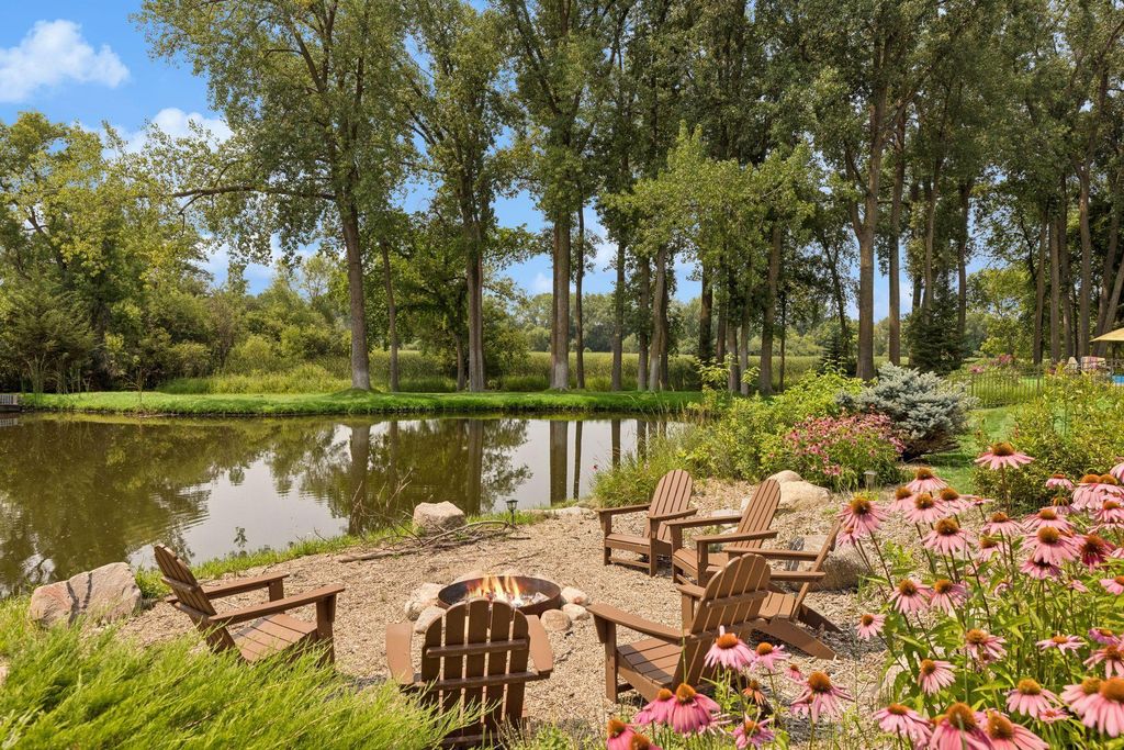 27035 Noble Road, Excelsior, MN 55331 — exterior