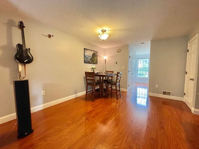 11 Gooseneck 11, Swampscott, MA 01907