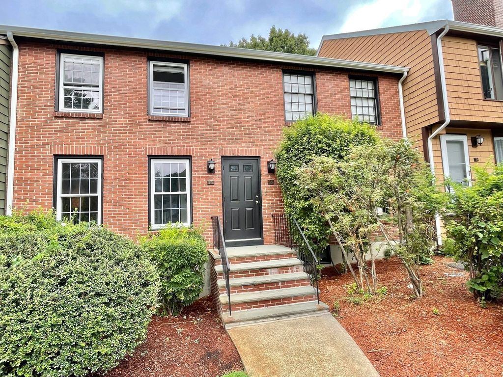 11 Gooseneck 11, Swampscott, MA 01907