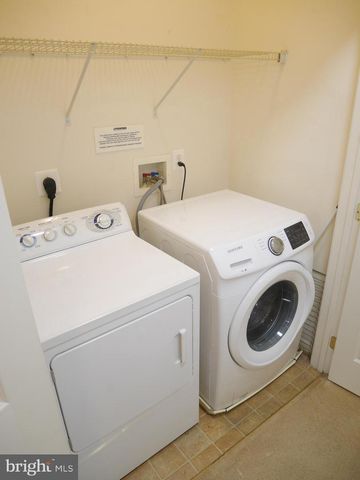 1321 KAREN BLVD #504, Capitol Heights, MD 20743