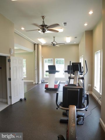 1321 KAREN BLVD #504, Capitol Heights, MD 20743