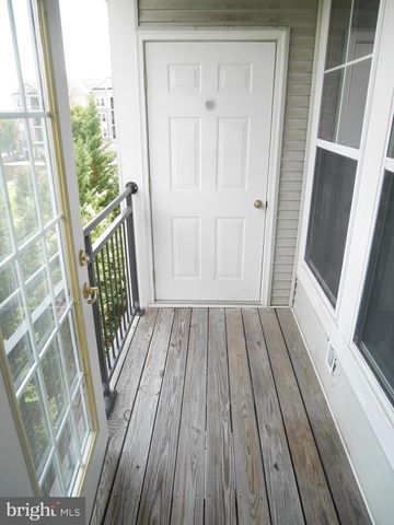 1321 KAREN BLVD #504, Capitol Heights, MD 20743