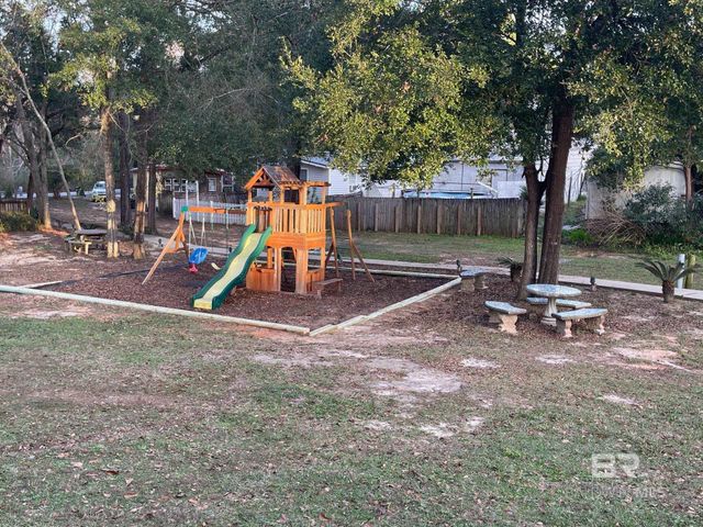 205 Defuniak Loop, Lillian, AL 36549